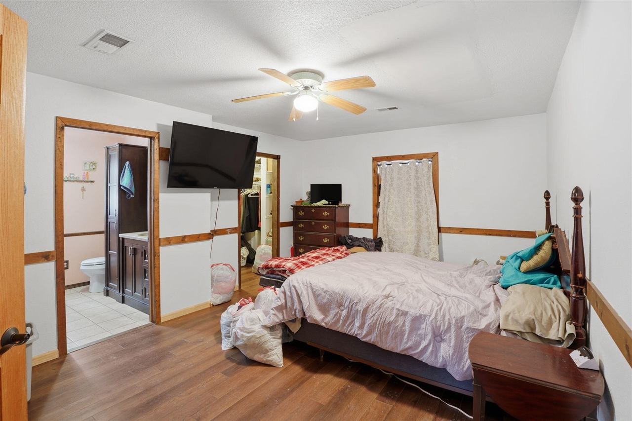 1714 Linnard Road, Twin Lake, MI, 49457-9510