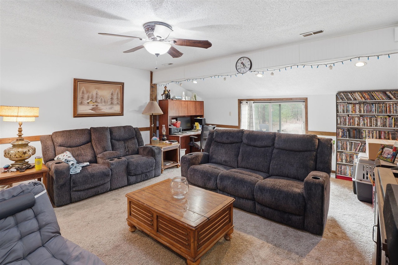 1714 Linnard Road, Twin Lake, MI, 49457-9510