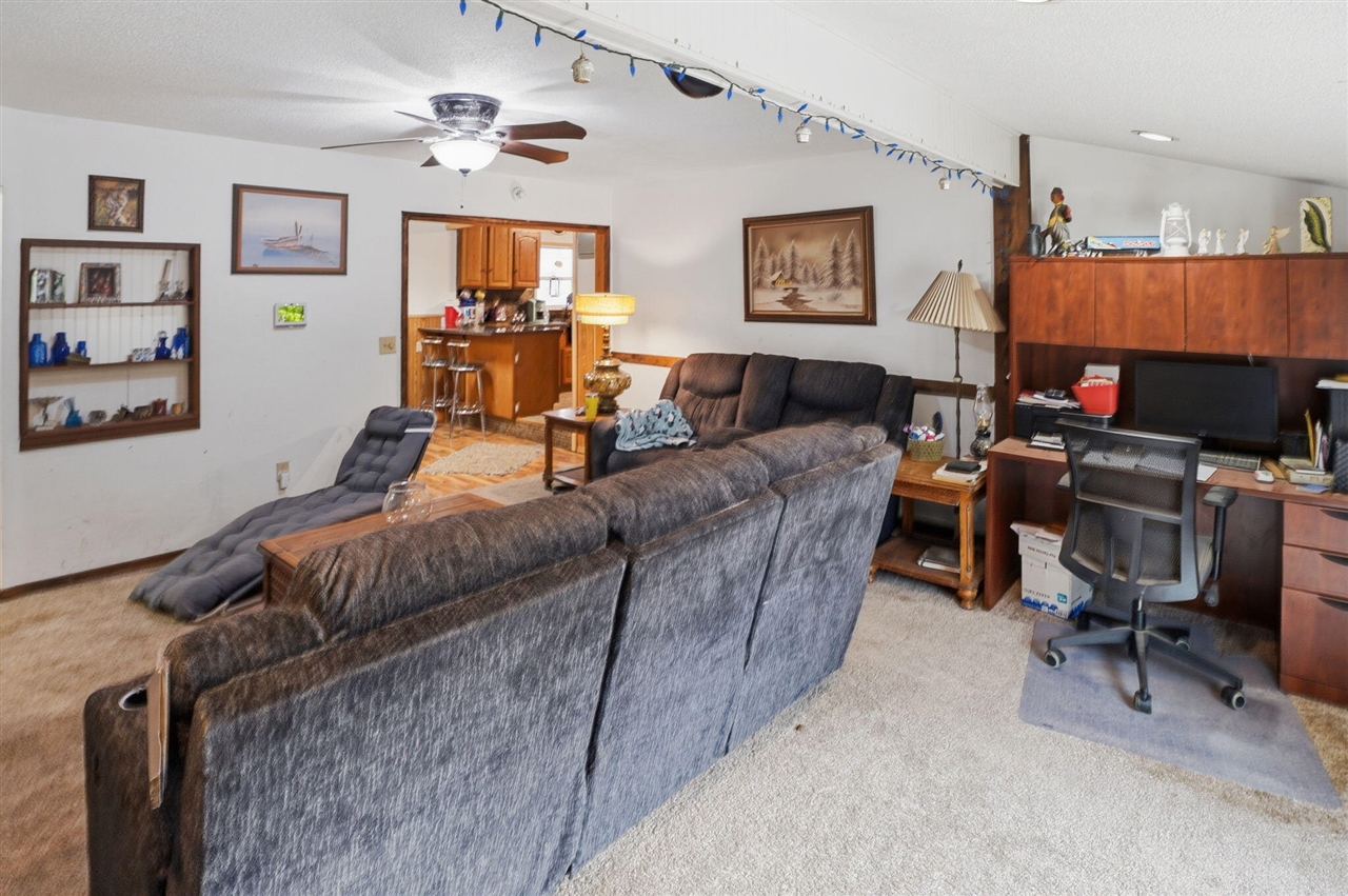 1714 Linnard Road, Twin Lake, MI, 49457-9510