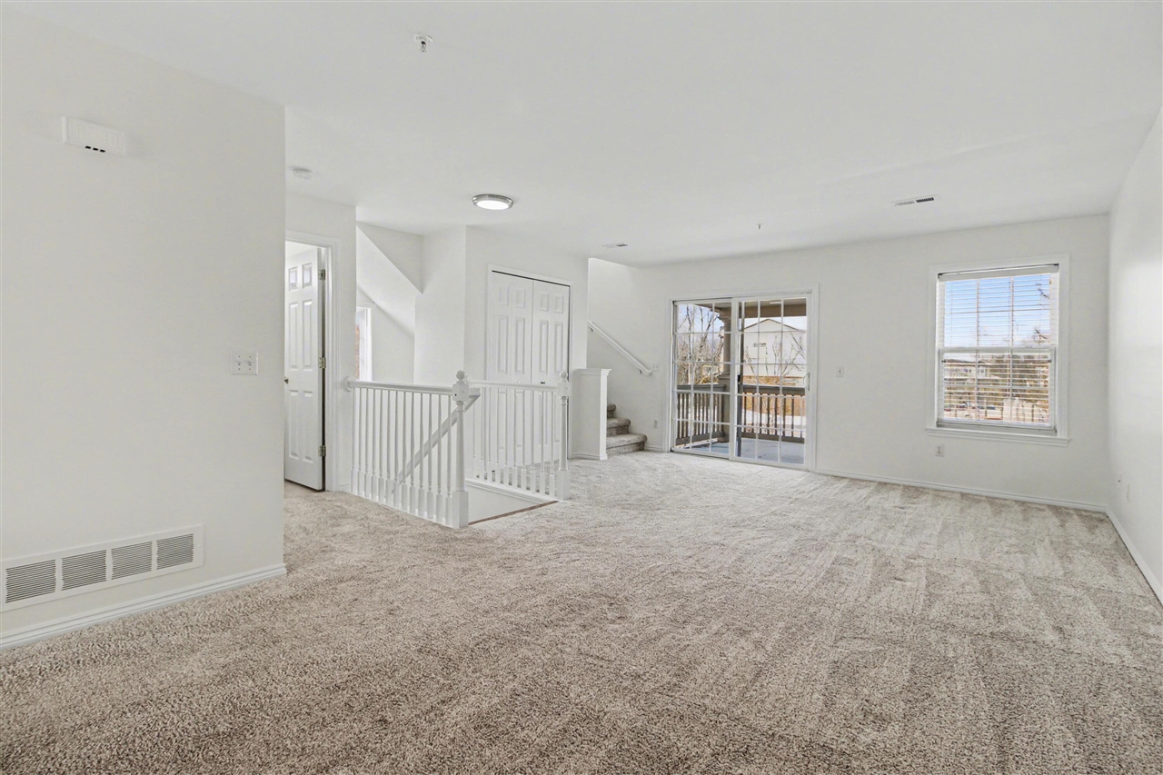 3054 Barclay Way, Ann Arbor, MI, 48105-9464