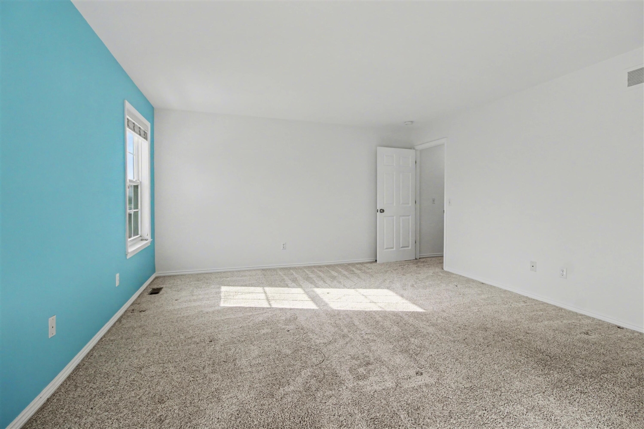 3054 Barclay Way, Ann Arbor, MI, 48105-9464