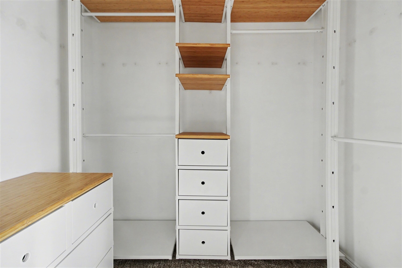 3054 Barclay Way, Ann Arbor, MI, 48105-9464