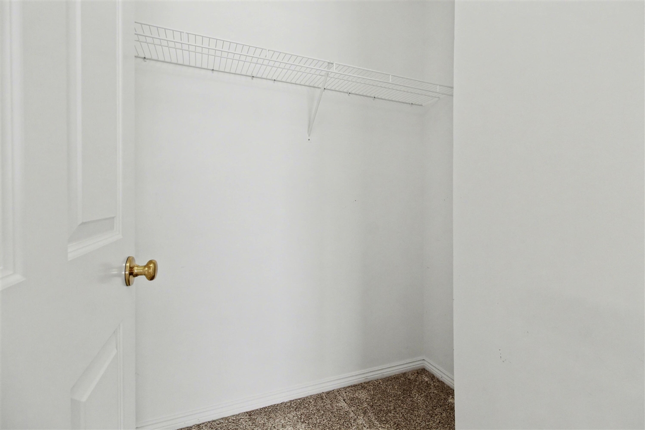 3054 Barclay Way, Ann Arbor, MI, 48105-9464