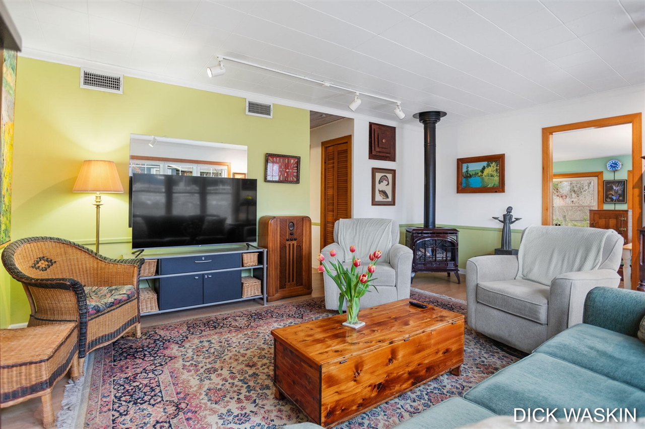 838 Mason Street, Saugatuck, MI, 49453-9639