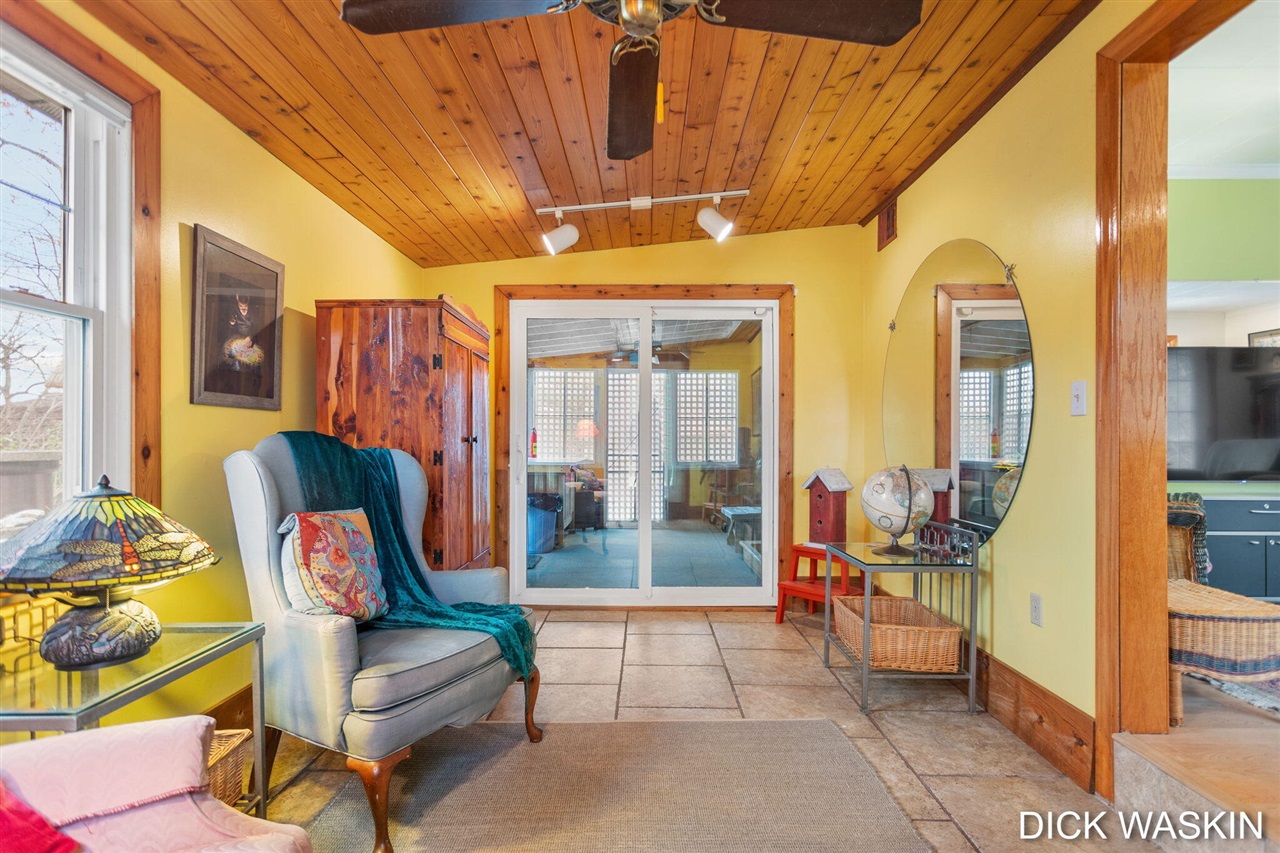 838 Mason Street, Saugatuck, MI, 49453-9639