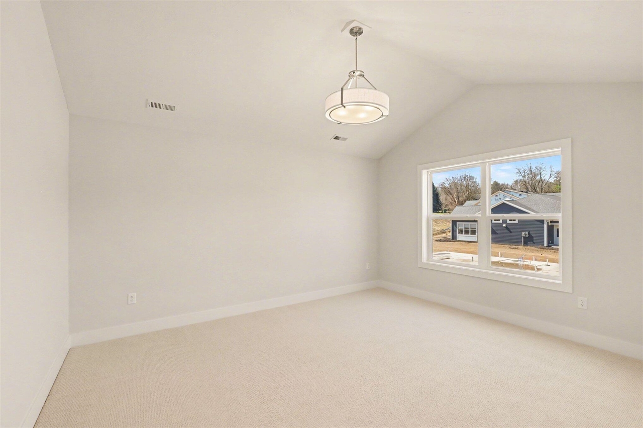 4692 Knapp Bluff Drive, Grand Rapids, MI, 49525