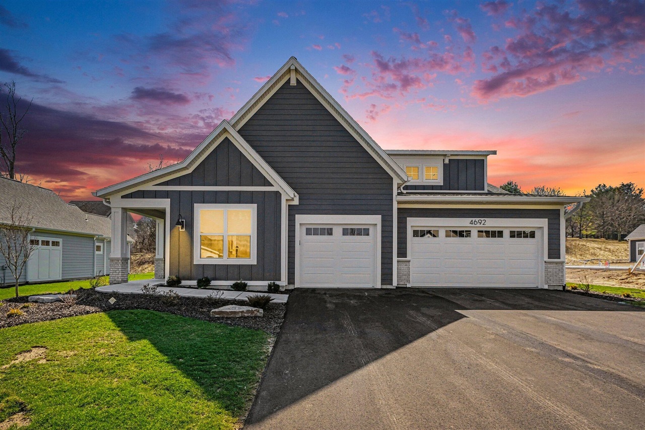 4692 Knapp Bluff Drive, Grand Rapids, MI, 49525