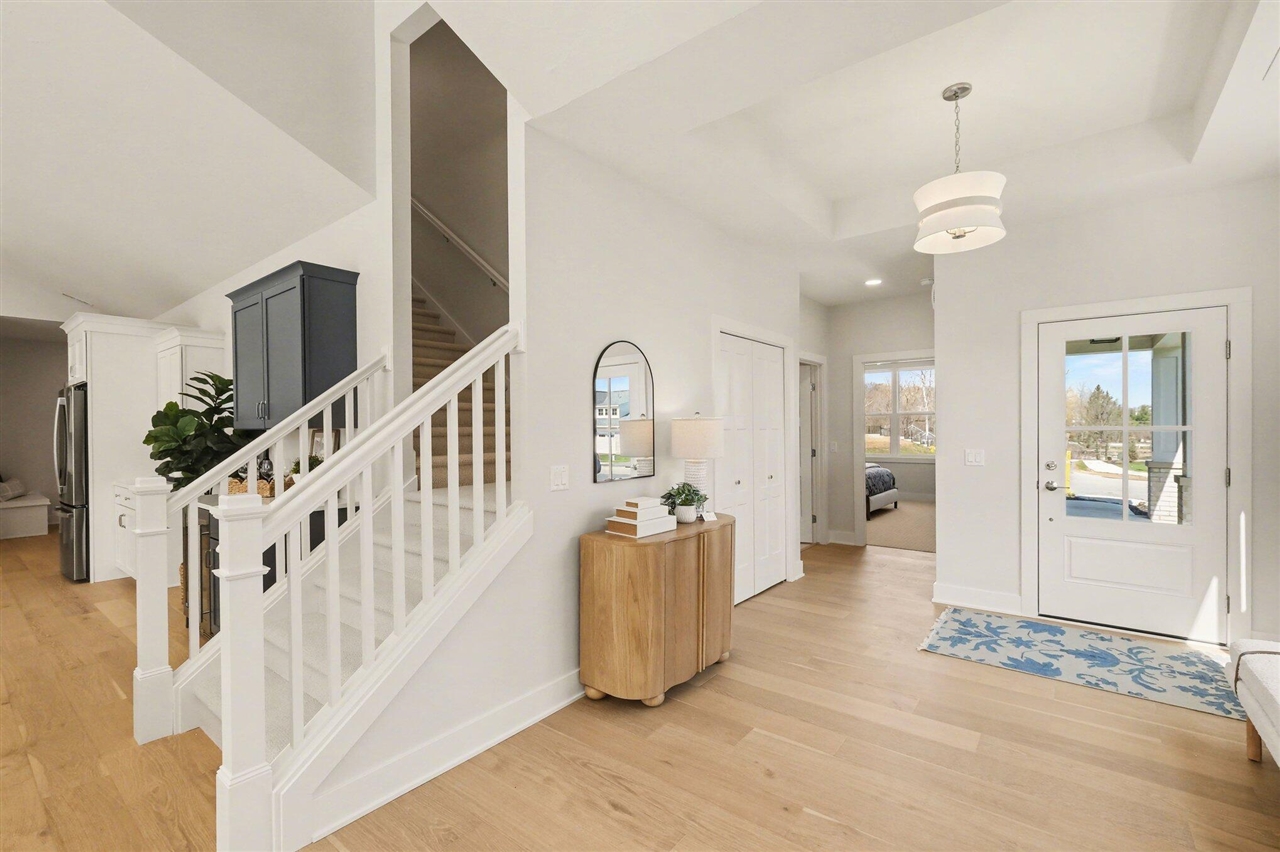 4692 Knapp Bluff Drive, Grand Rapids, MI, 49525