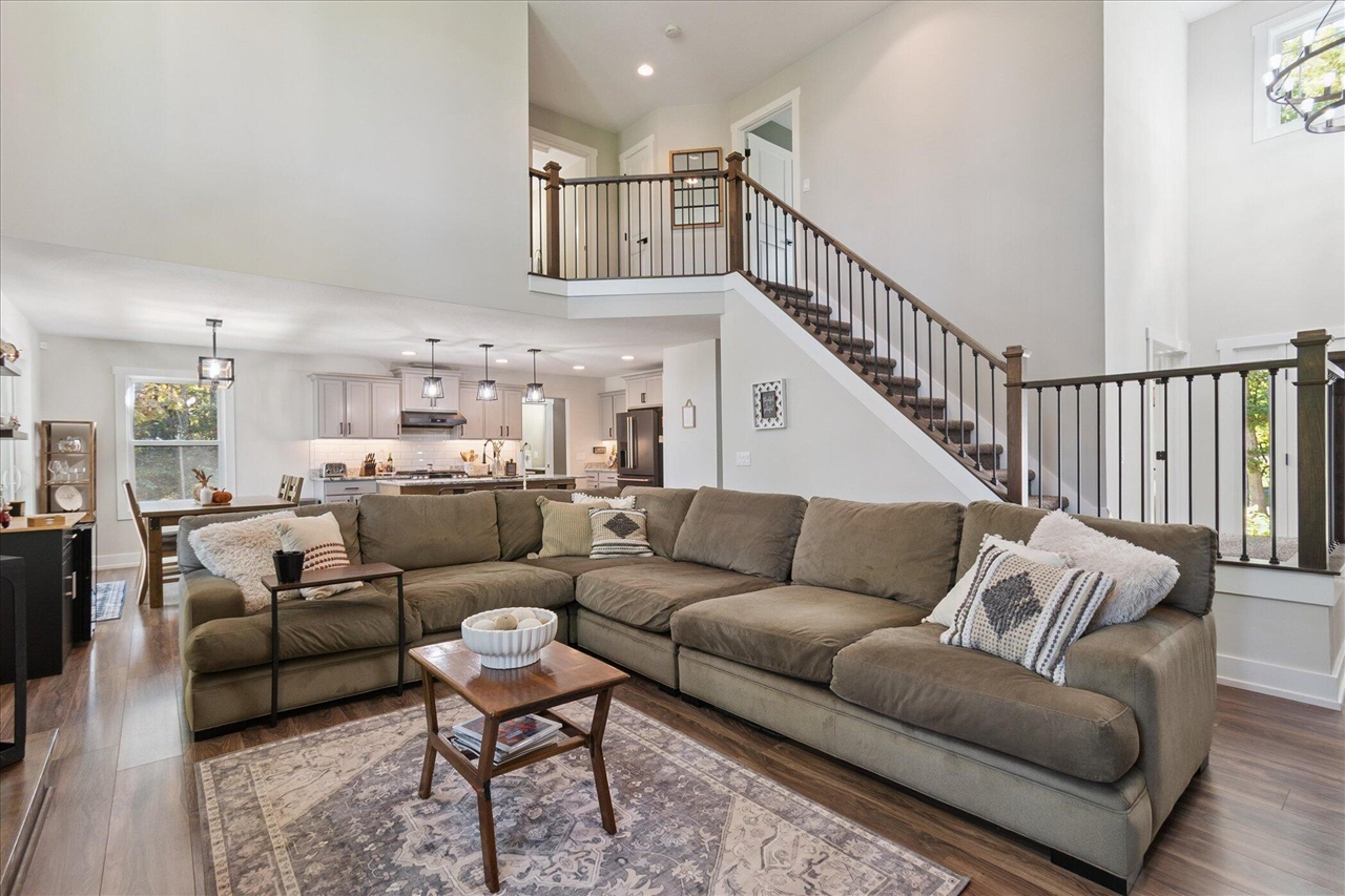 3739 Lake Bluff Drive, Grass Lake, MI, 49240-8955