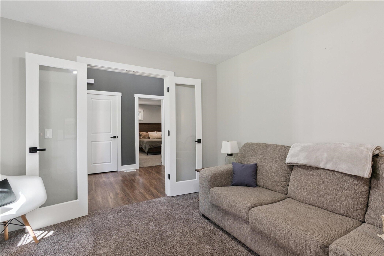 3739 Lake Bluff Drive, Grass Lake, MI, 49240-8955