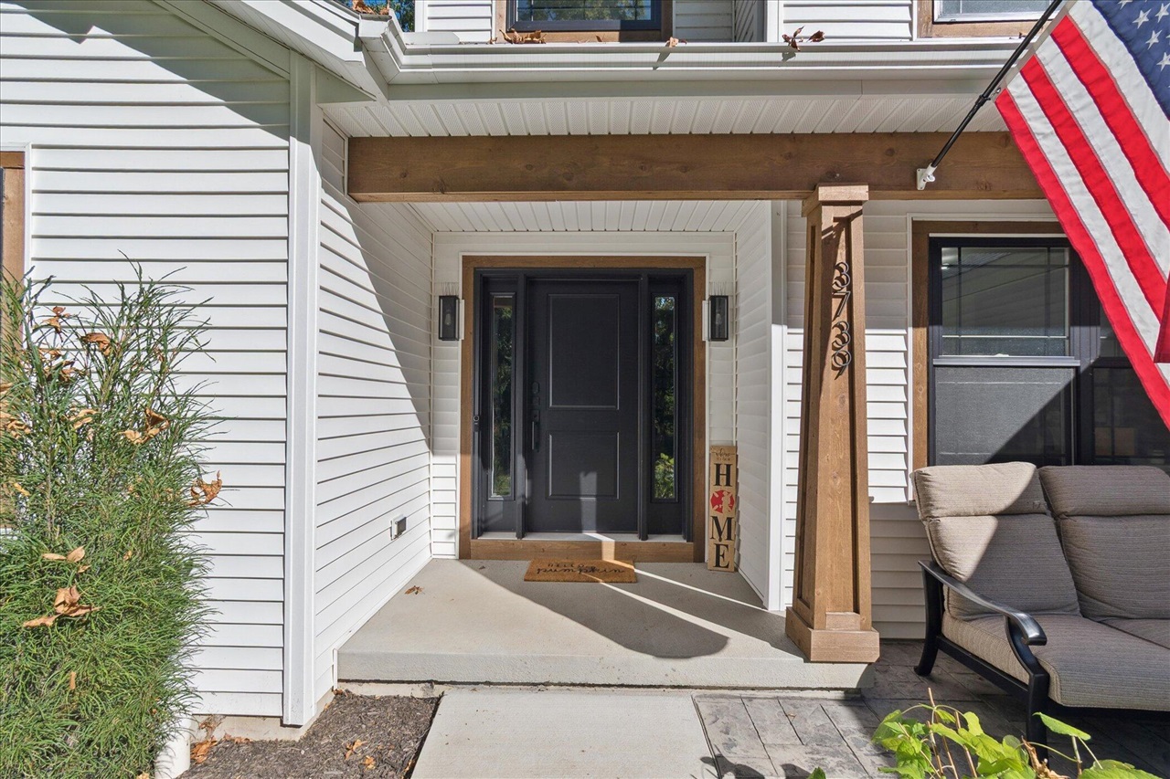 3739 Lake Bluff Drive, Grass Lake, MI, 49240-8955