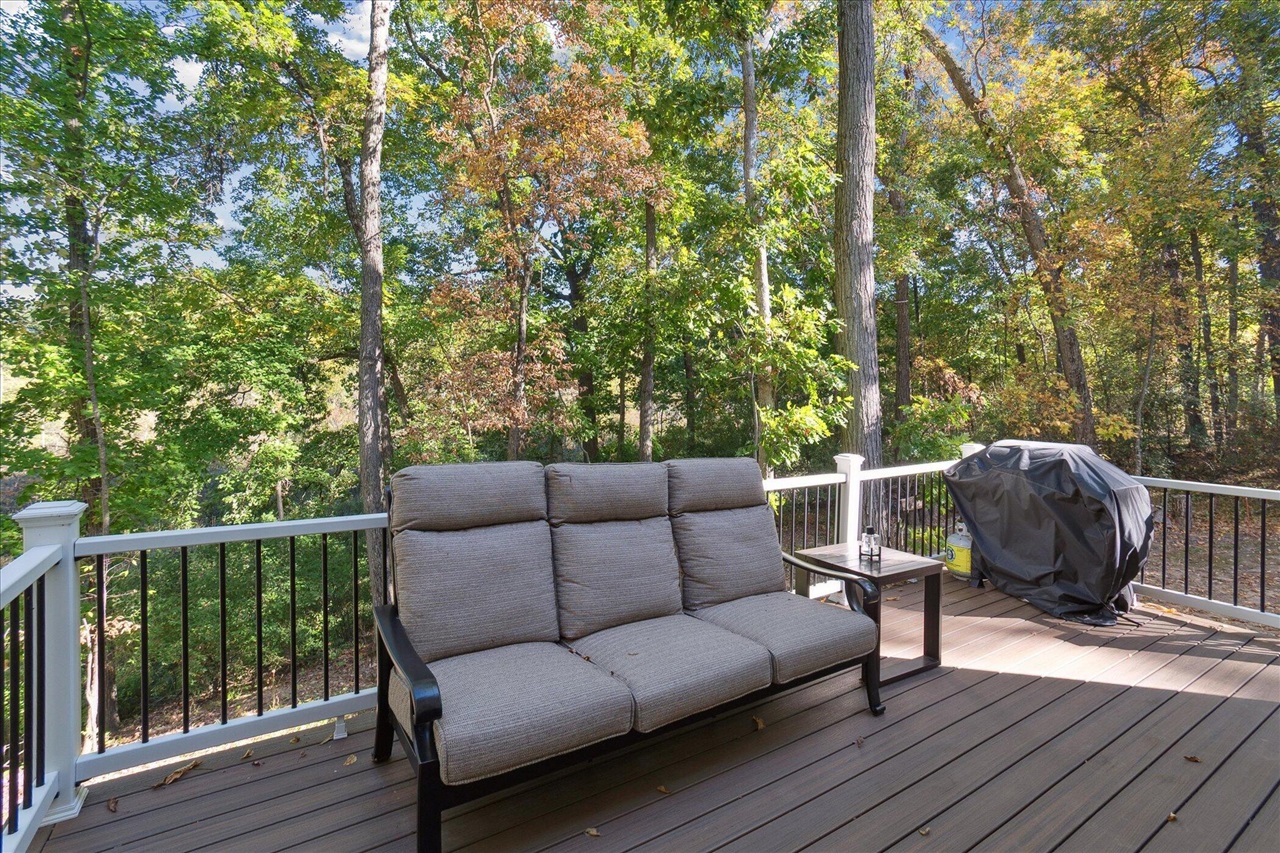 3739 Lake Bluff Drive, Grass Lake, MI, 49240-8955