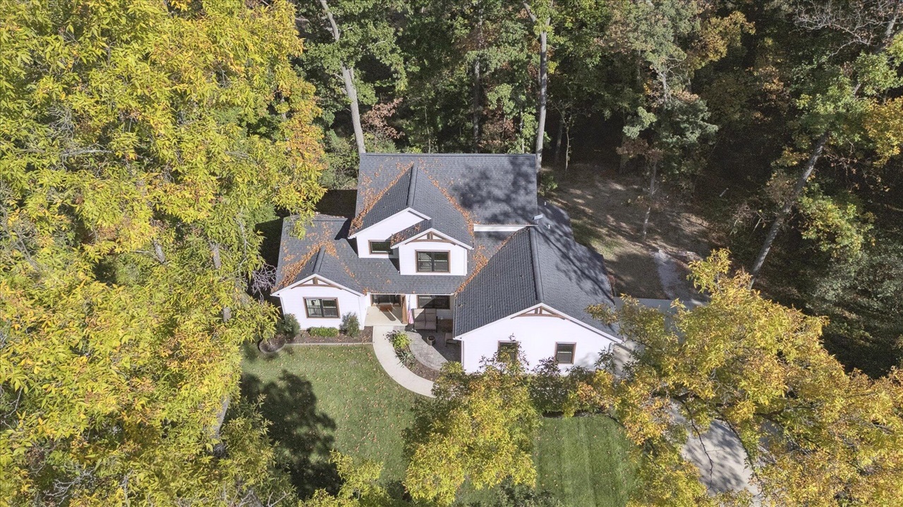 3739 Lake Bluff Drive, Grass Lake, MI, 49240-8955