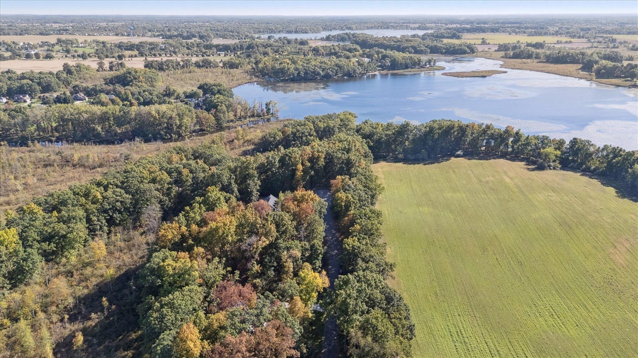 3739 Lake Bluff Drive, Grass Lake, MI, 49240-8955