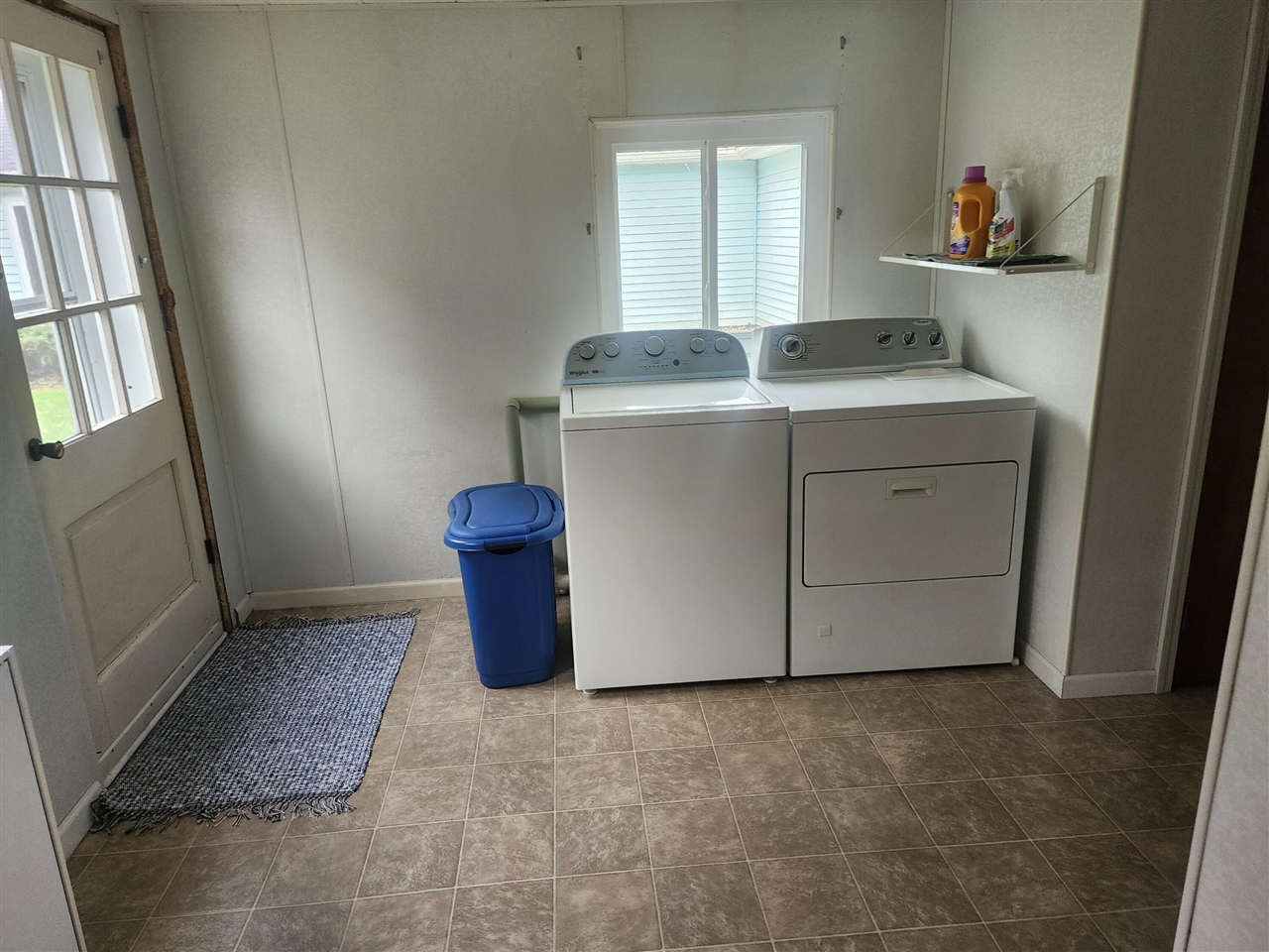 8778 E Gull Lake Drive, Augusta, MI, 49012-9709