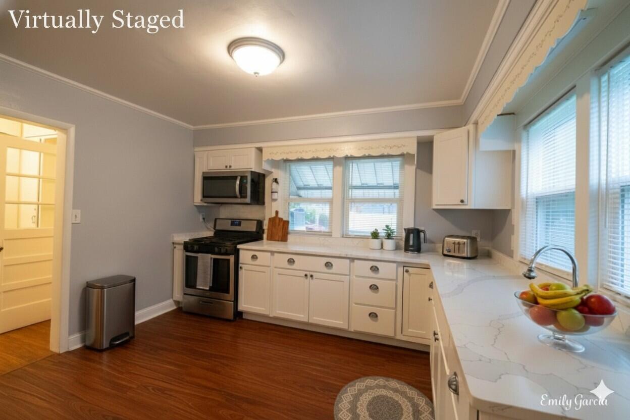 1151 W Dale Avenue, Muskegon, MI, 49441-2208