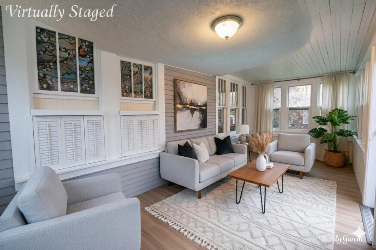 1151 W Dale Avenue, Muskegon, MI, 49441-2208