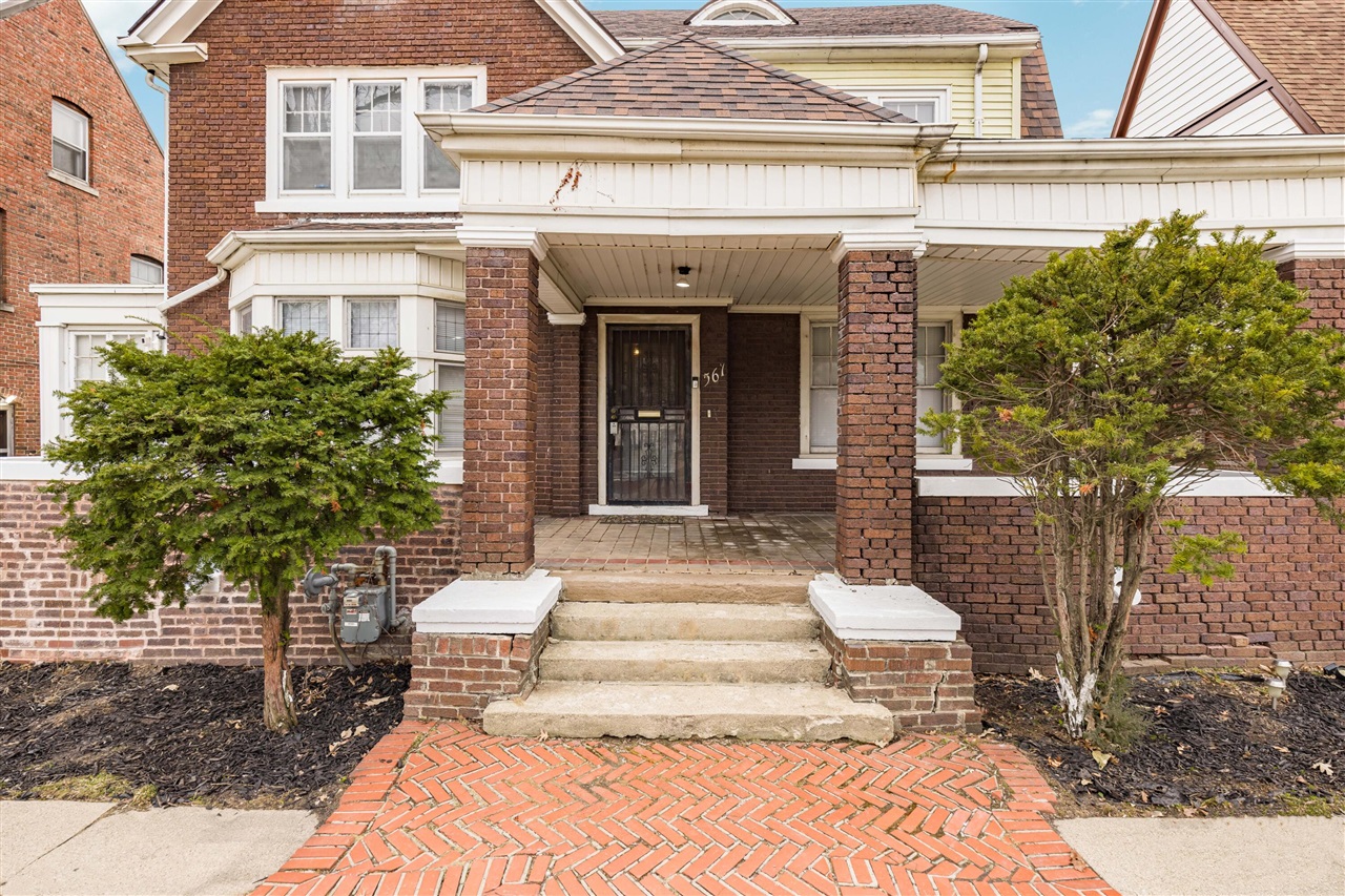 561 E Grand Boulevard, Detroit, MI, 48207-3533