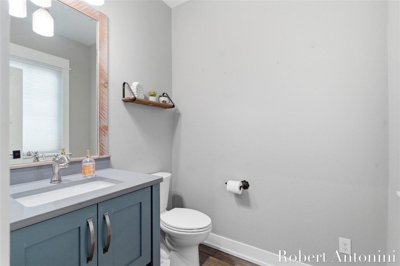 162 Lakeview Drive, Wayland, MI, 49348-9342