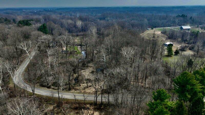 14736 Flynn Road, Three Oaks, MI, 49128-9709