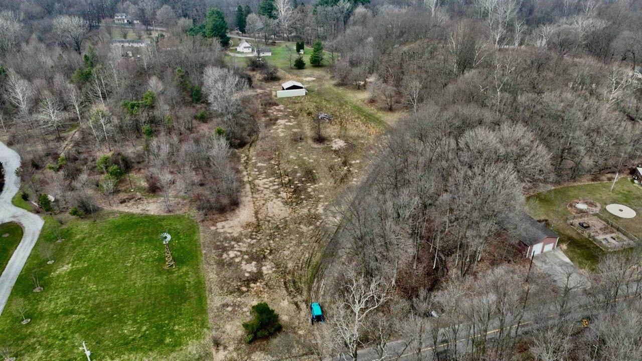 14736 Flynn Road, Three Oaks, MI, 49128-9709