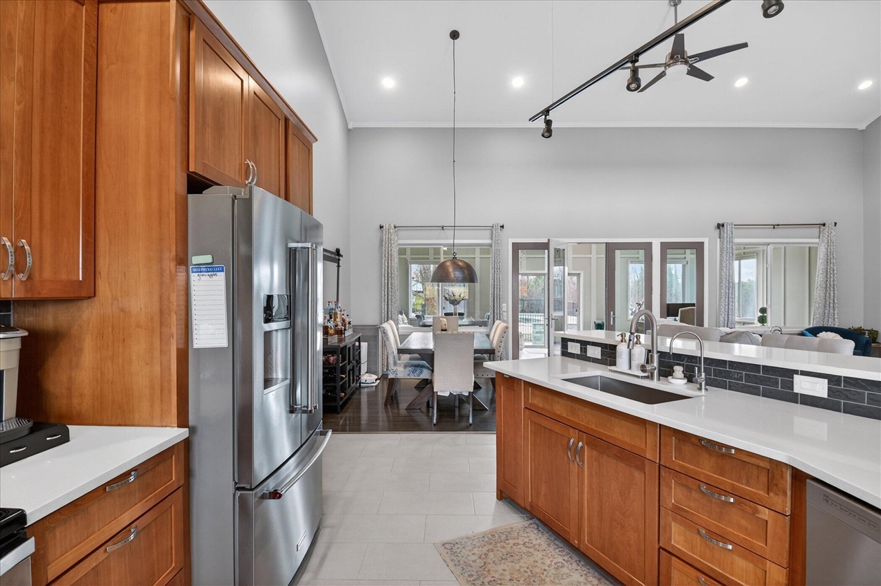 3909 Ann Arbor-Saline Road, Ann Arbor, MI, 48103