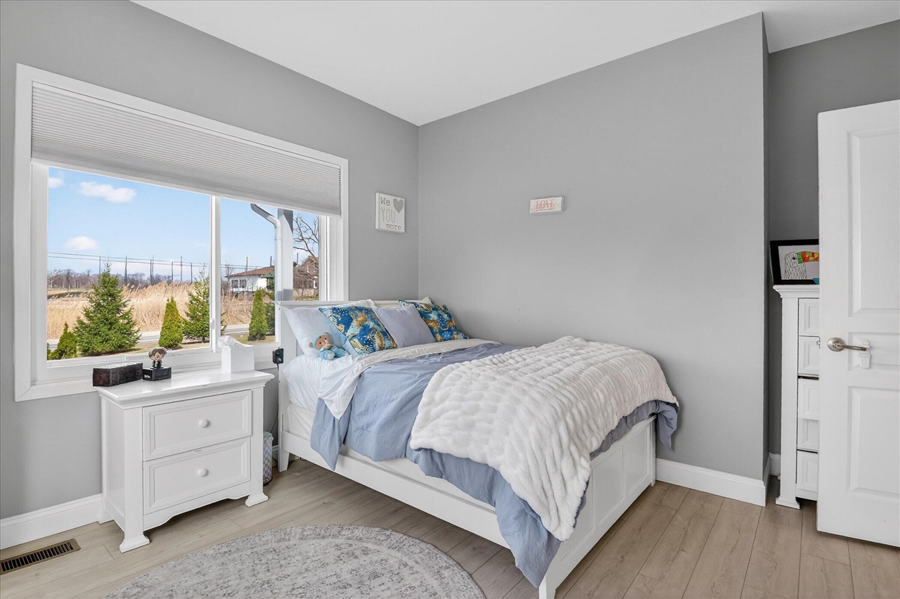 3909 Ann Arbor-Saline Road, Ann Arbor, MI, 48103