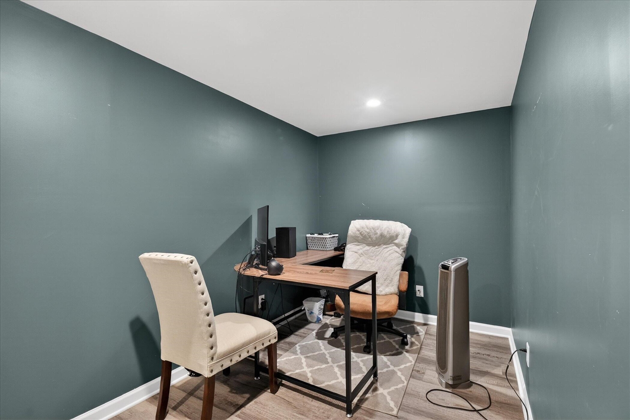 3909 Ann Arbor-Saline Road, Ann Arbor, MI, 48103