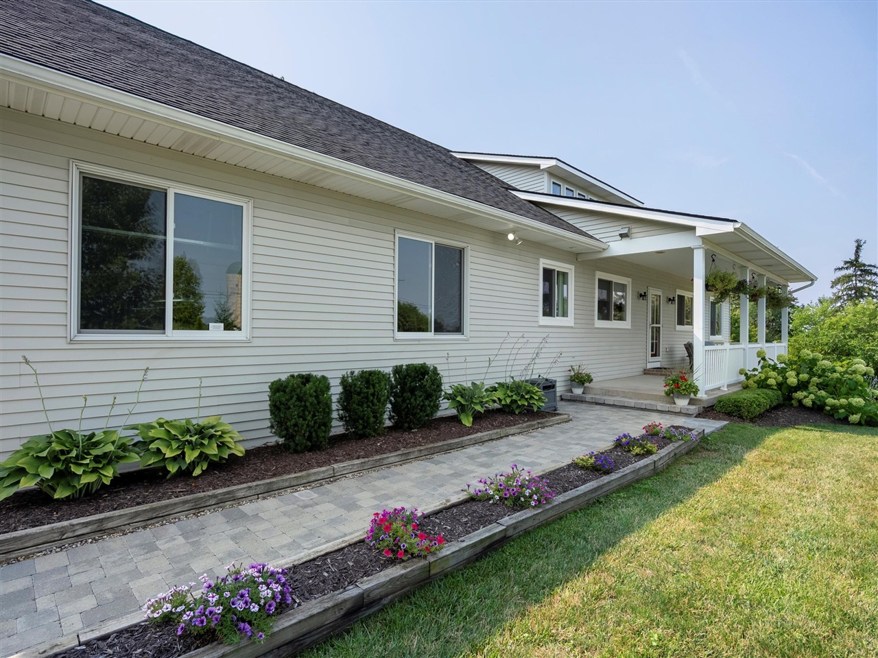 3909 Ann Arbor-Saline Road, Ann Arbor, MI, 48103