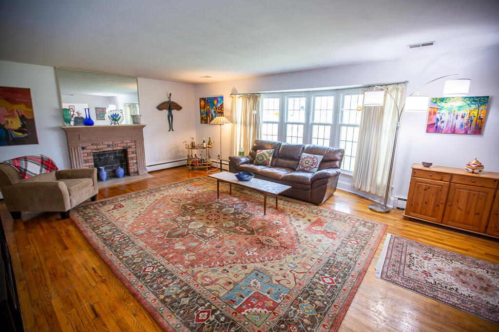 81 Maple Lane, Coldwater, MI, 49036-1112