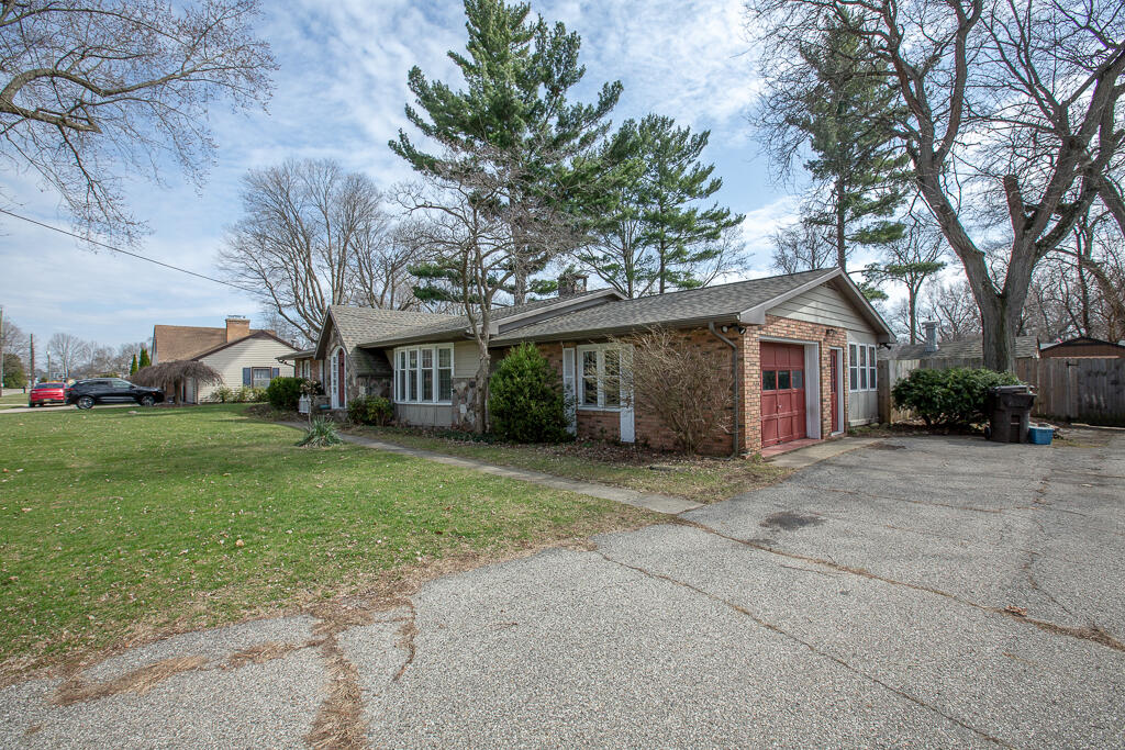 81 Maple Lane, Coldwater, MI, 49036-1112