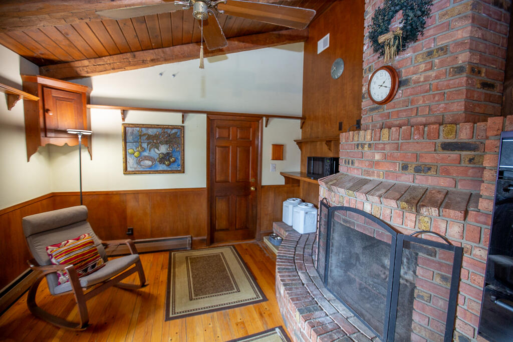 81 Maple Lane, Coldwater, MI, 49036-1112