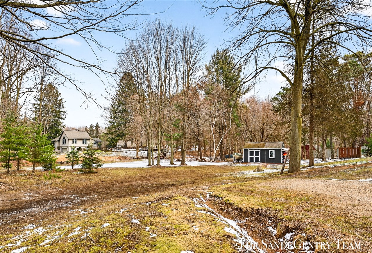 10816 168th Avenue, Grand Haven, MI, 49417-9637