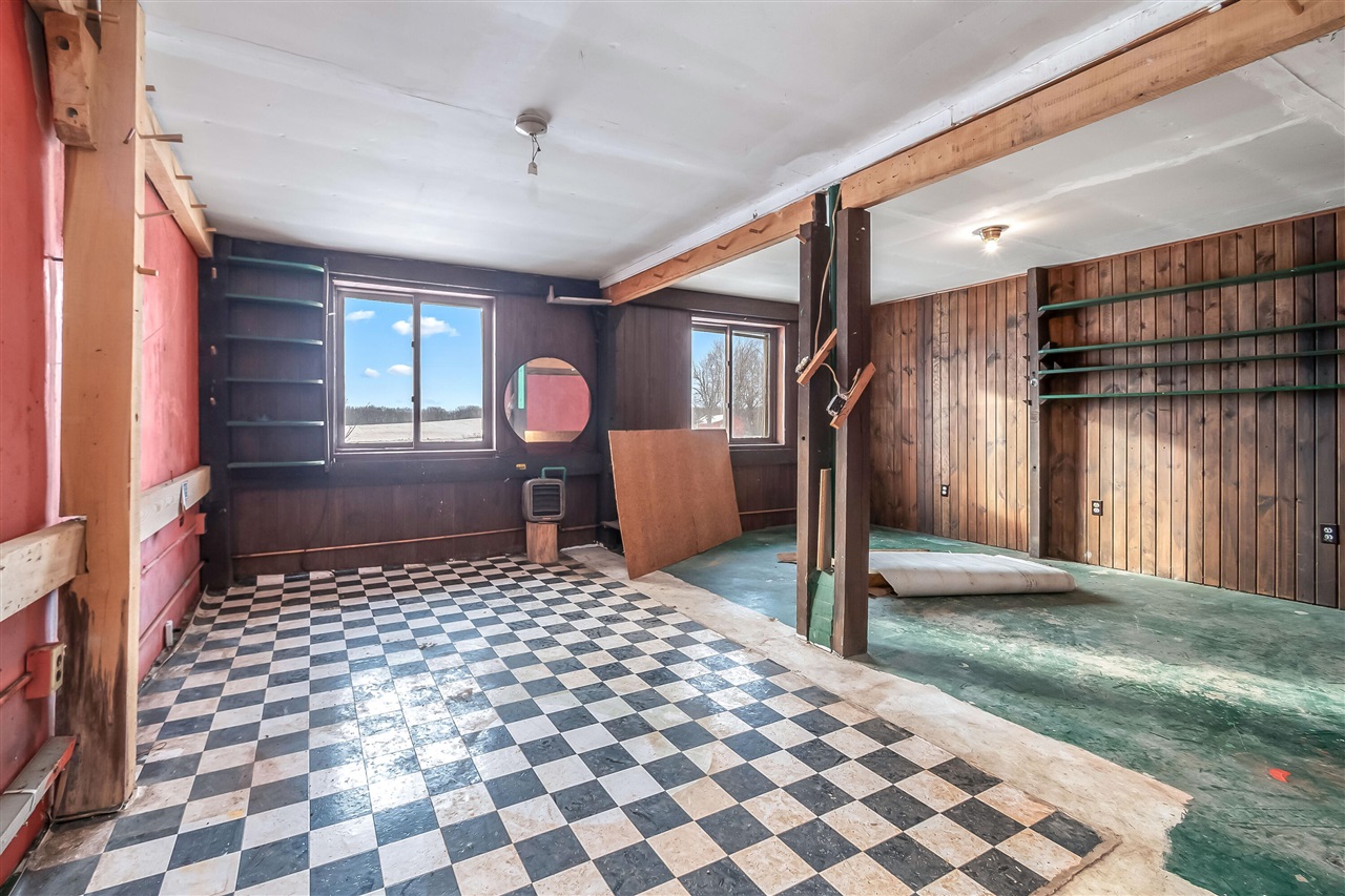 10720 E Bacon Road, Pittsford, MI, 49271-9639