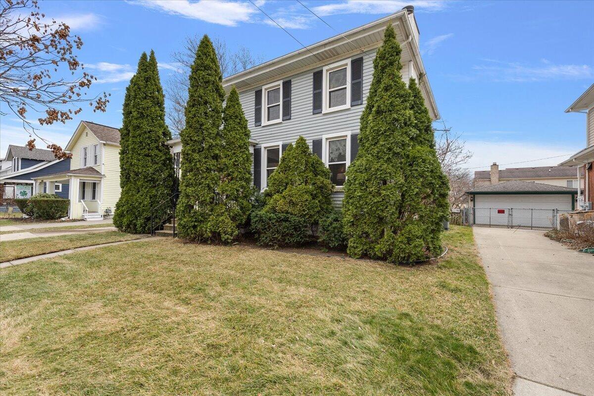 22153 Park Street, Dearborn, MI, 48124-2724