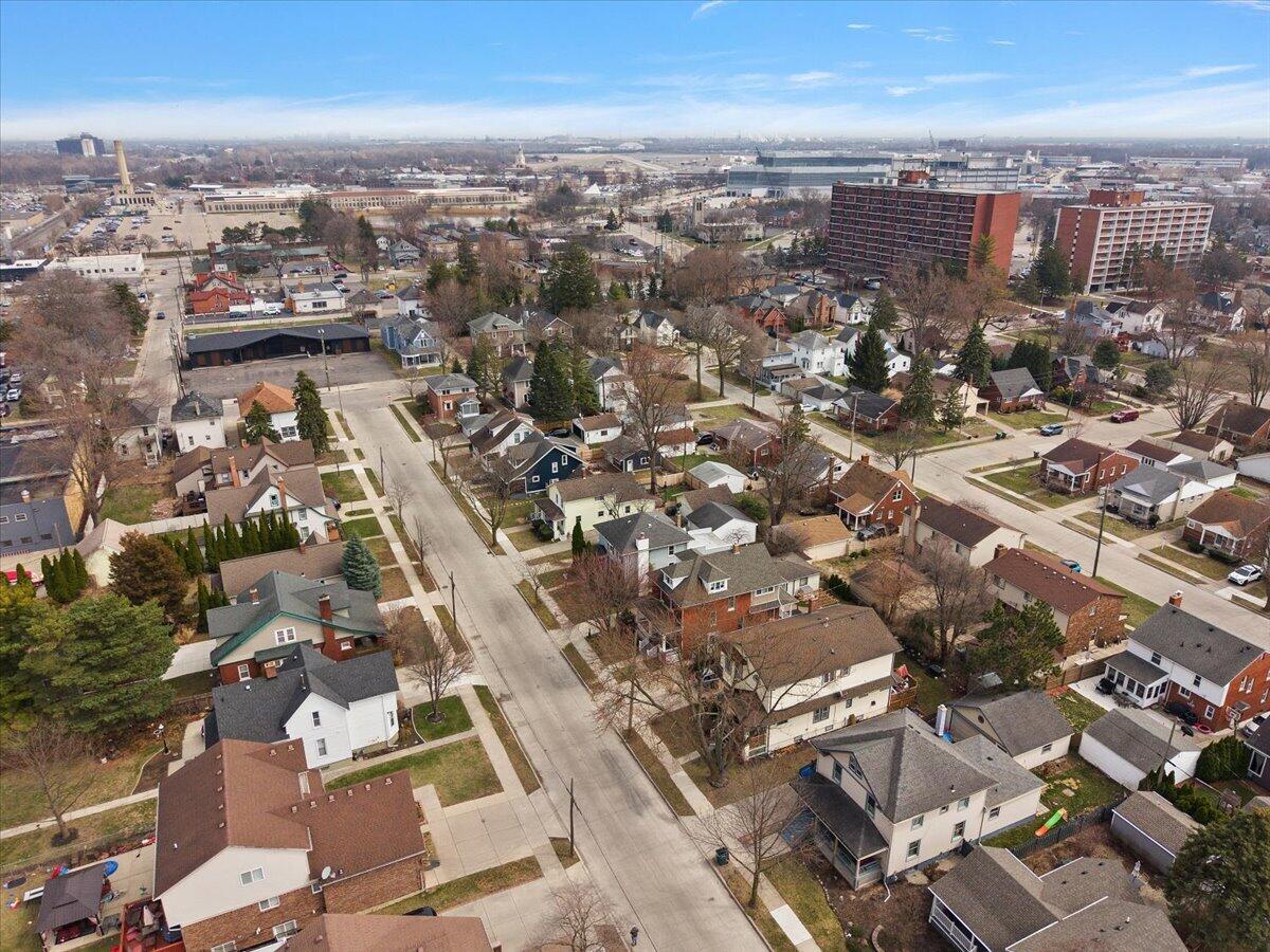 22153 Park Street, Dearborn, MI, 48124-2724