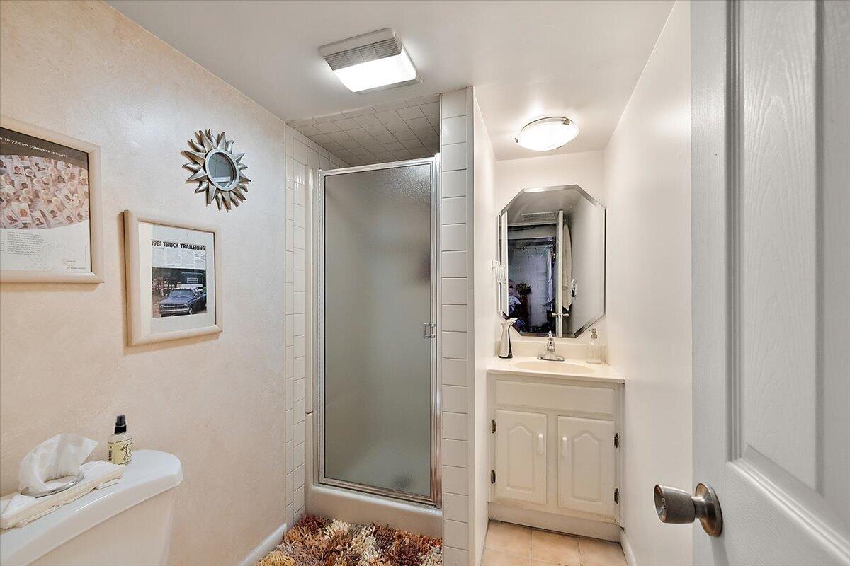 22153 Park Street, Dearborn, MI, 48124-2724