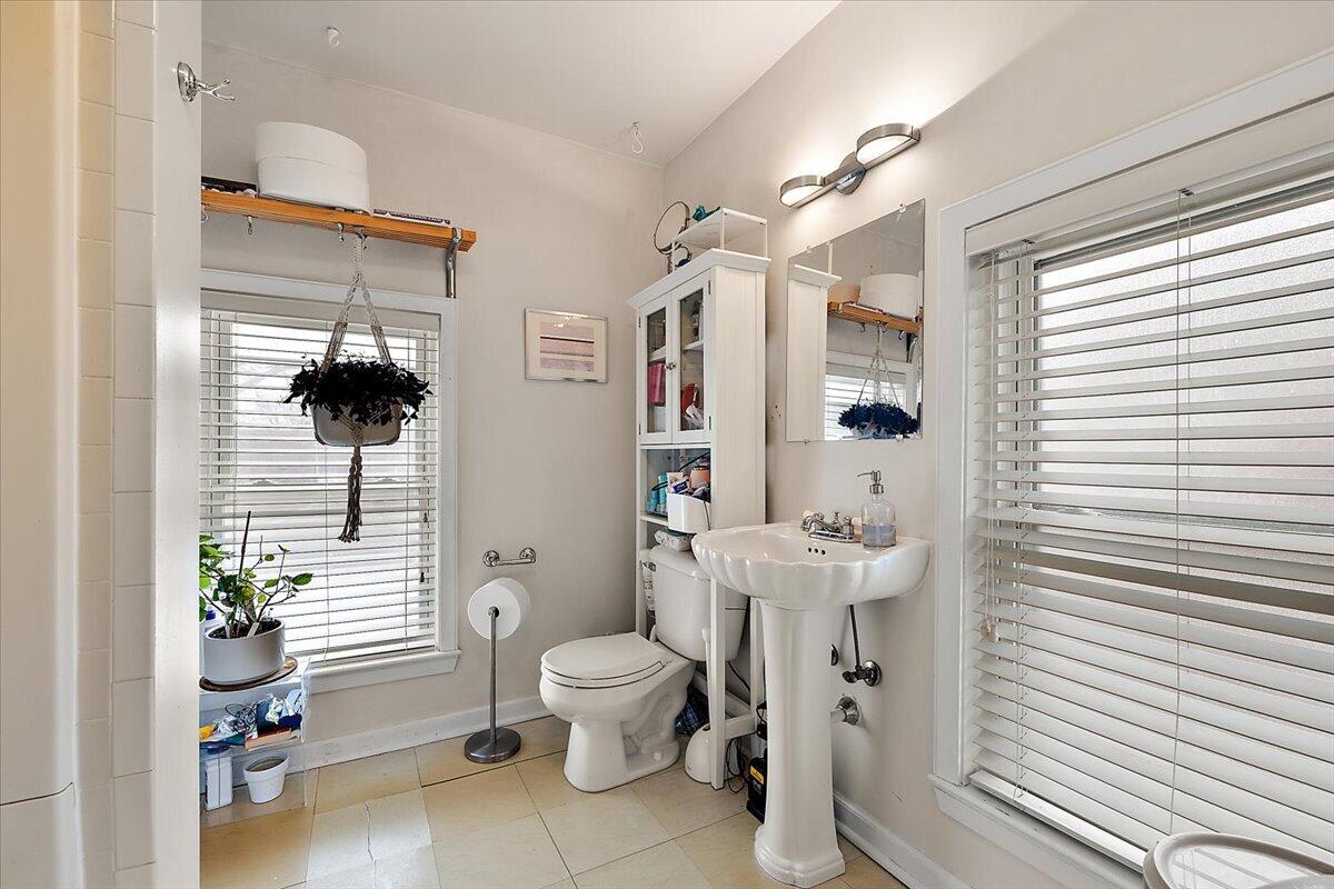 22153 Park Street, Dearborn, MI, 48124-2724