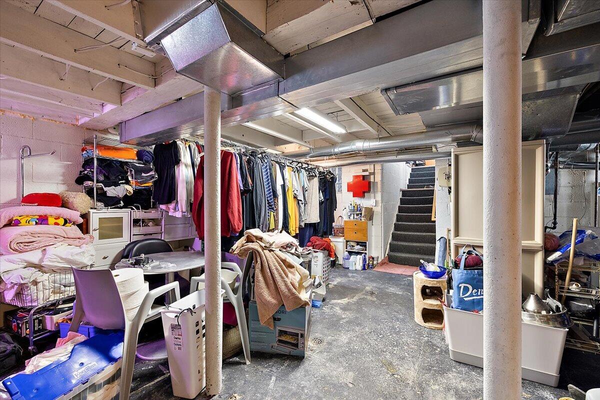 22153 Park Street, Dearborn, MI, 48124-2724