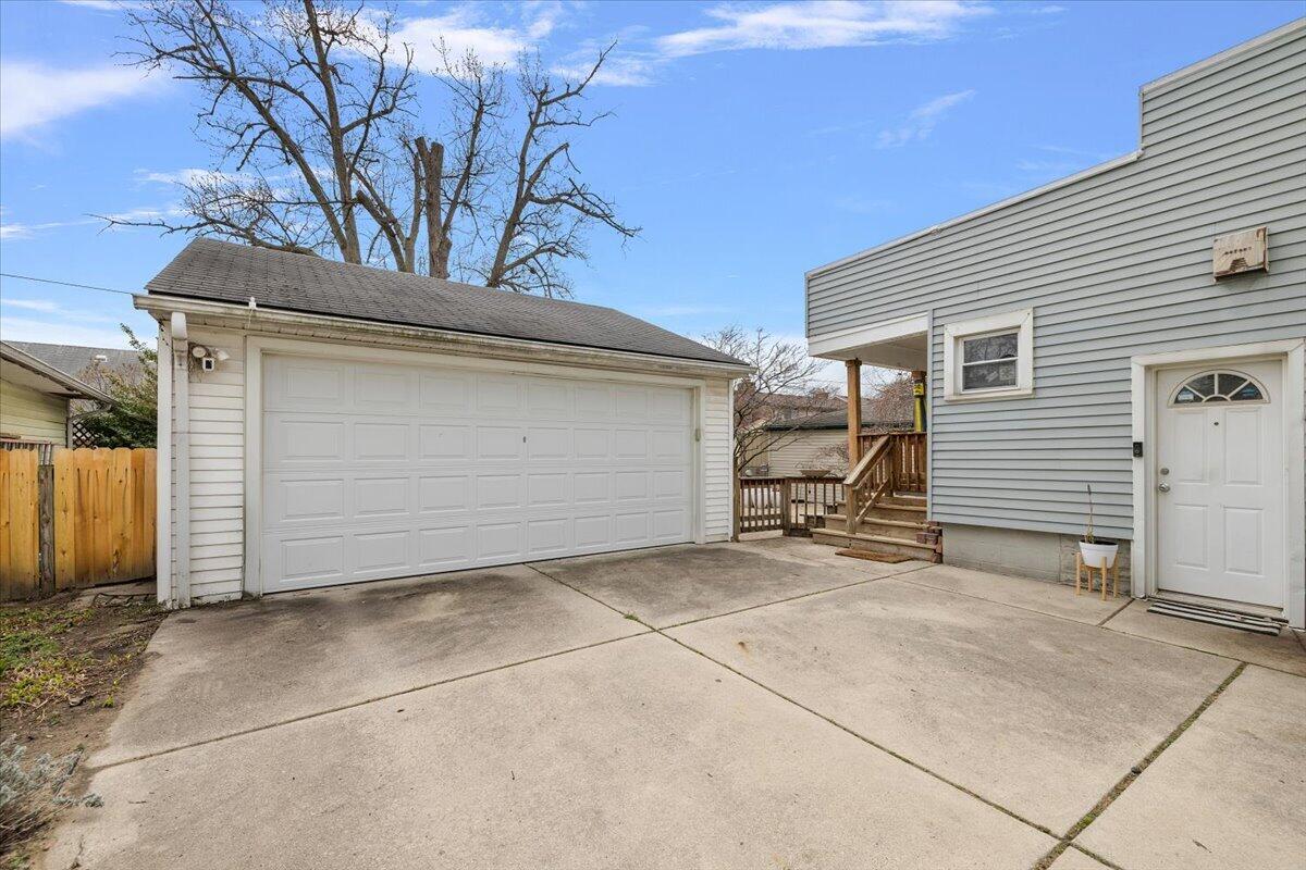 22153 Park Street, Dearborn, MI, 48124-2724