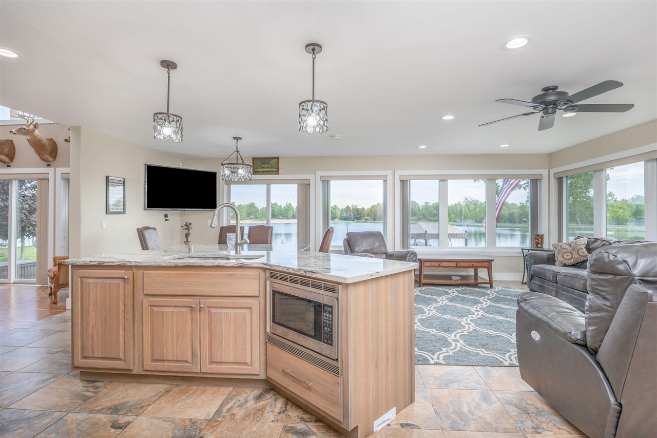 7140 Holiday Drive, Canadian Lakes, MI, 49346-9739