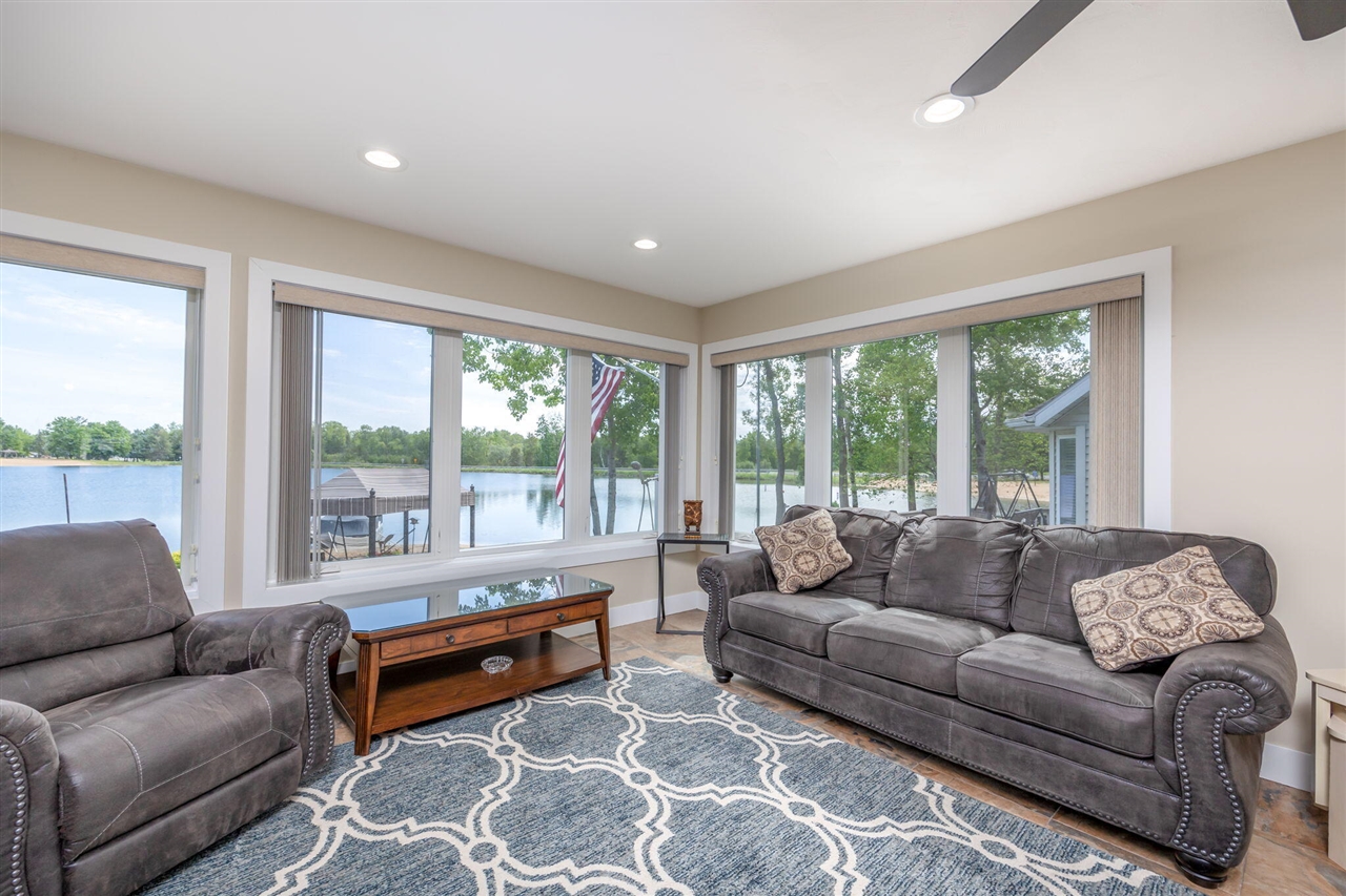 7140 Holiday Drive, Canadian Lakes, MI, 49346-9739