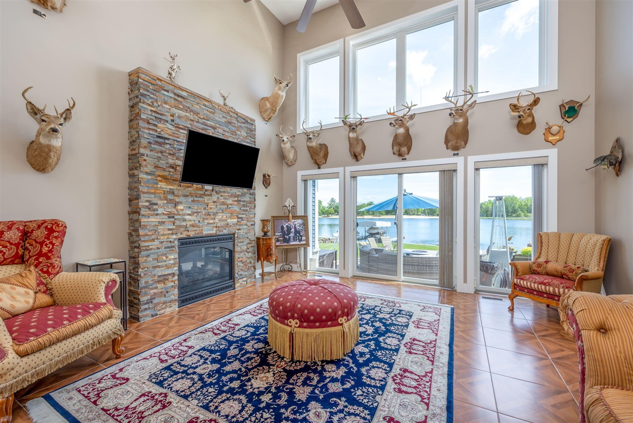 7140 Holiday Drive, Canadian Lakes, MI, 49346-9739