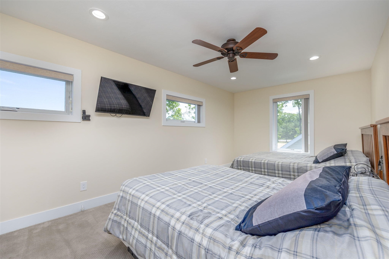 7140 Holiday Drive, Canadian Lakes, MI, 49346-9739