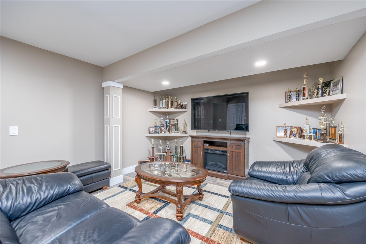 7140 Holiday Drive, Canadian Lakes, MI, 49346-9739