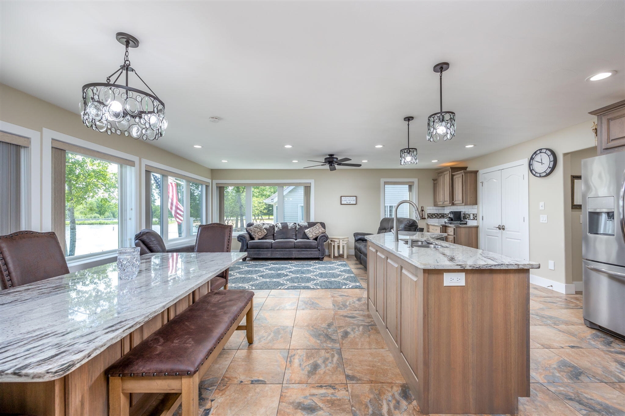 7140 Holiday Drive, Canadian Lakes, MI, 49346-9739