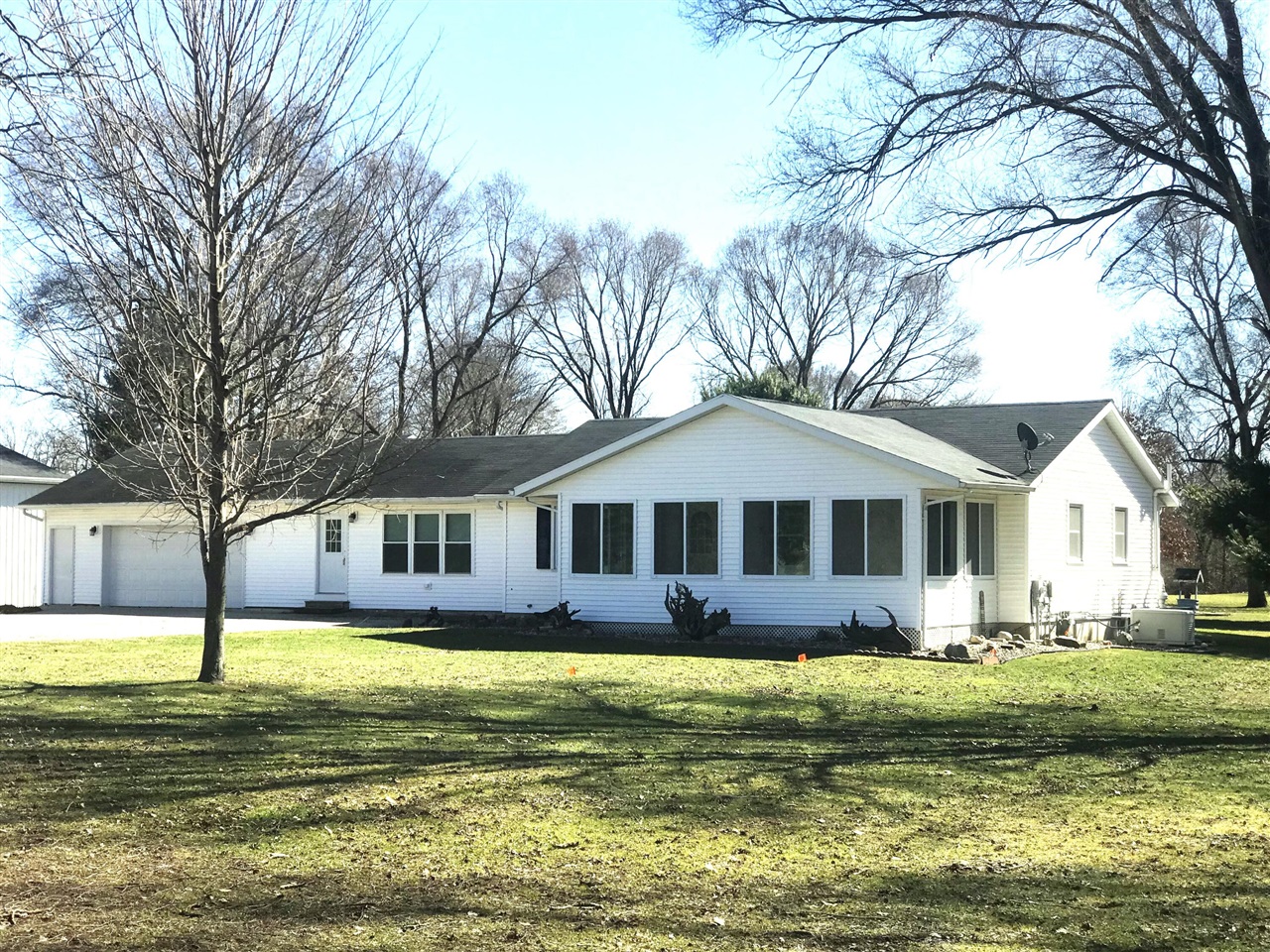 2714 Rochester Road, Royal Oak, MI, 48073 3639