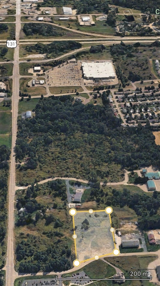 8th image of 13880 Northern Springs Dr, Cedar Springs, MI 49319 | MLS# 70521035