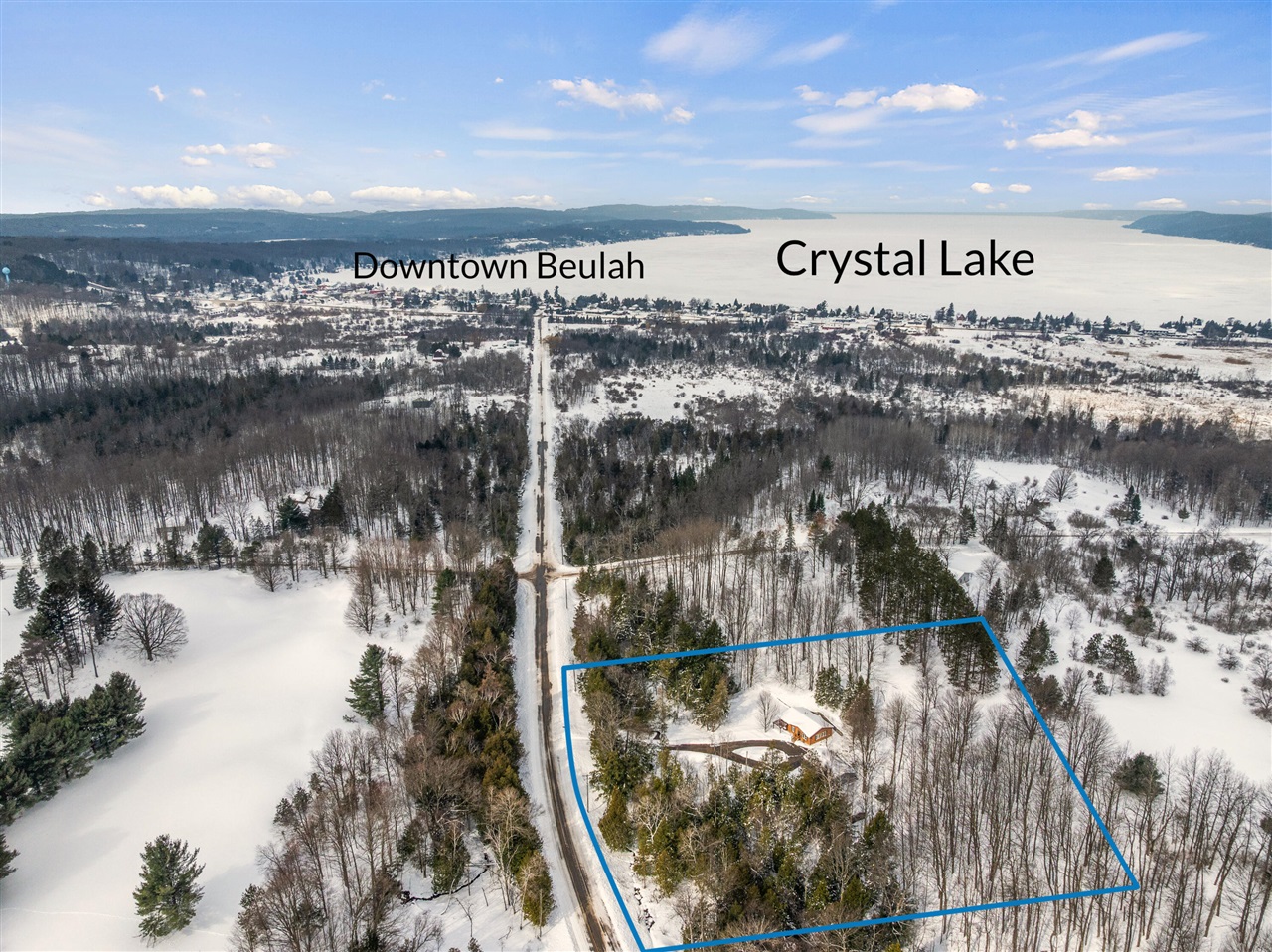 8086 Narrow Gauge Road, Beulah, MI, 49617-9792