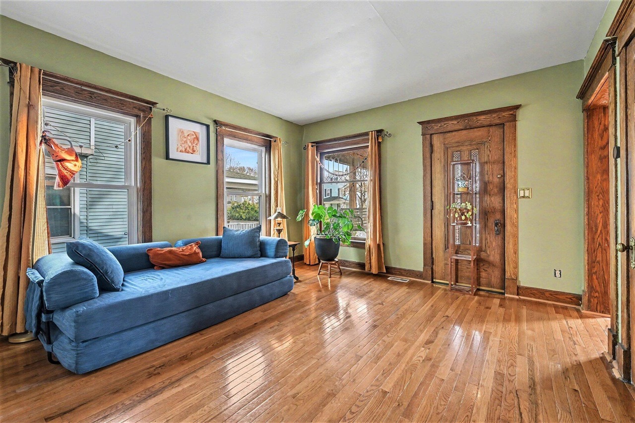 1113 Egleston Avenue, Kalamazoo, MI, 49001-3857